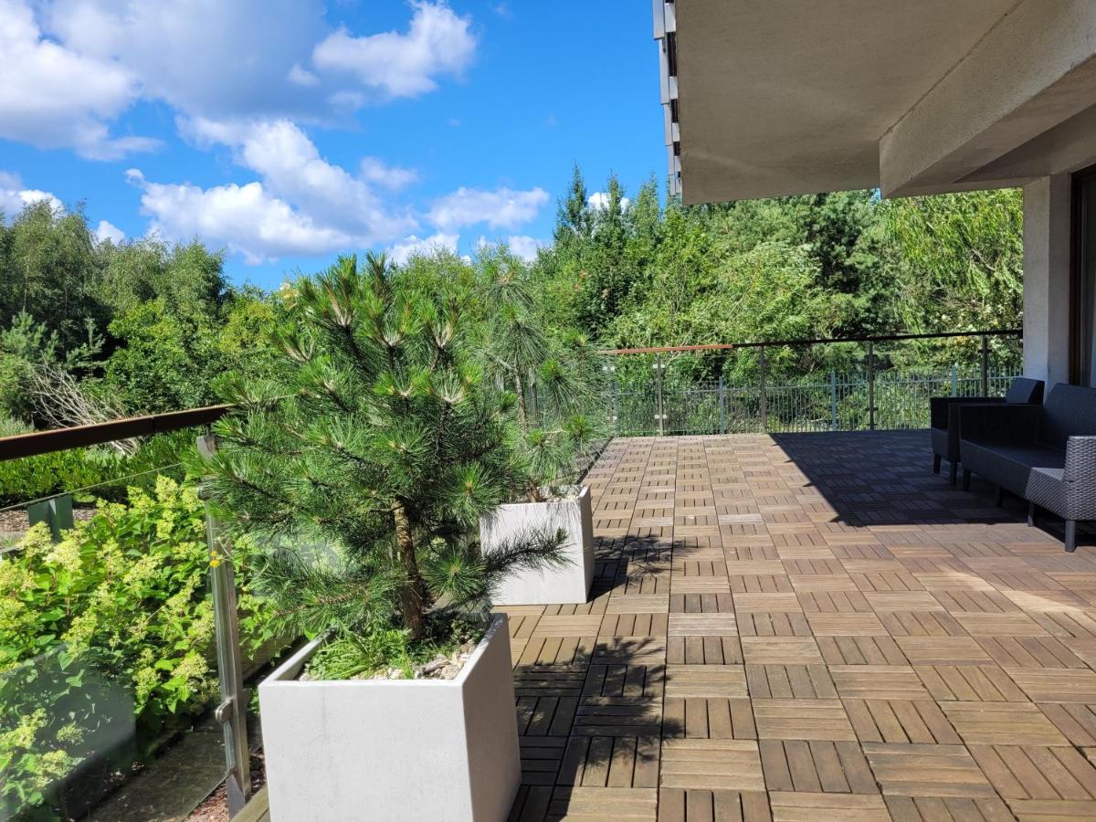 Apartment with Terrace 46m2 and Garage - Uzdrowiskowa 32