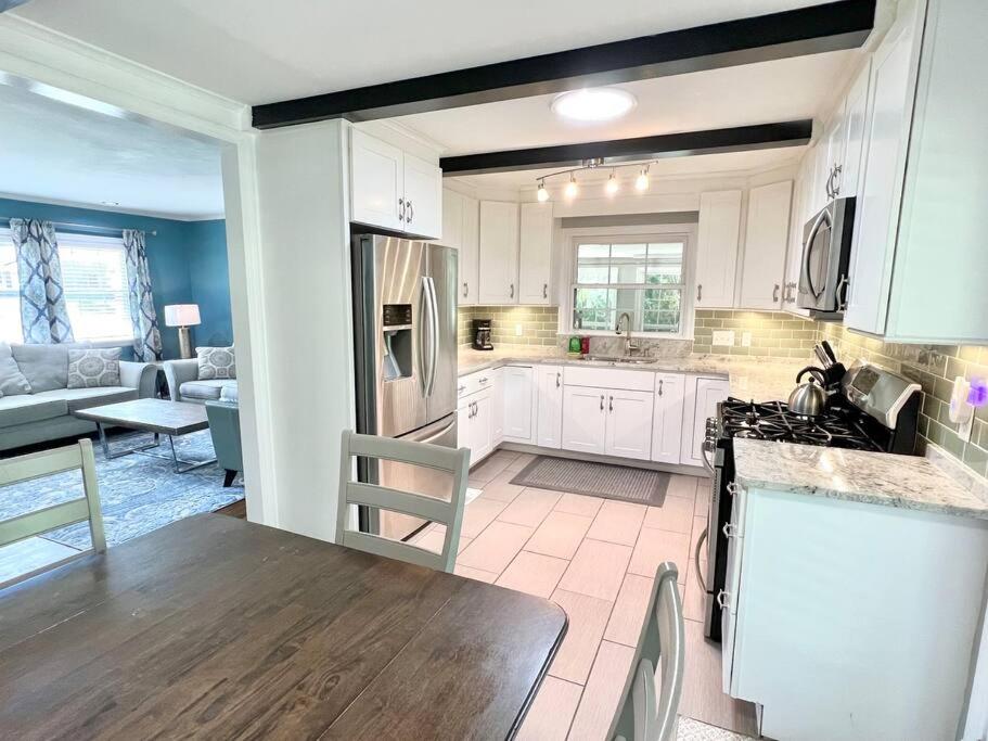 The Best Family & Friends Hangout & Pet Friendly!! - B&B Wilmington