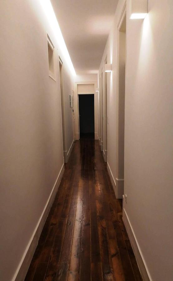 Stunning Apartment Marquês de Pombal - B&B Lisbona