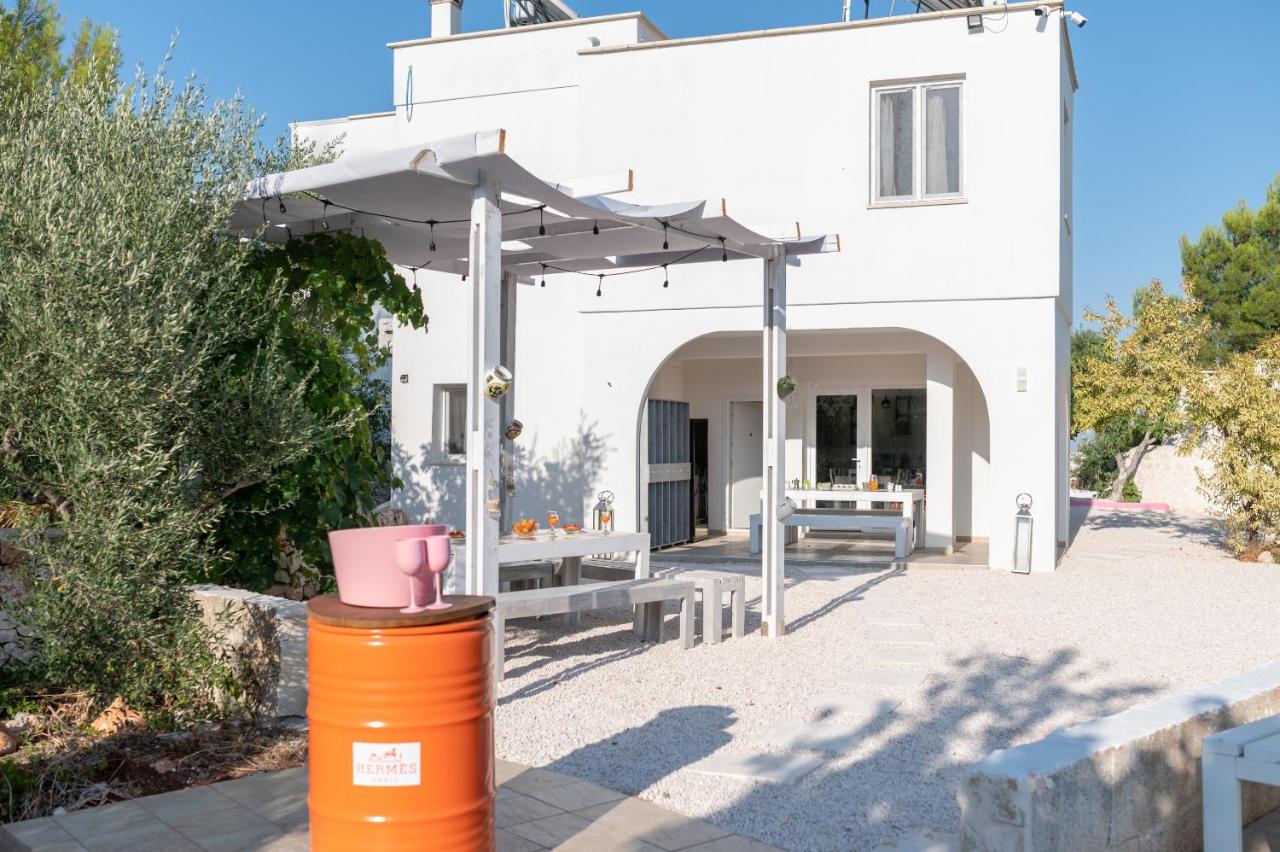 Ostuni Hills Boutique Villa-AC in every room - B&B Ostuni