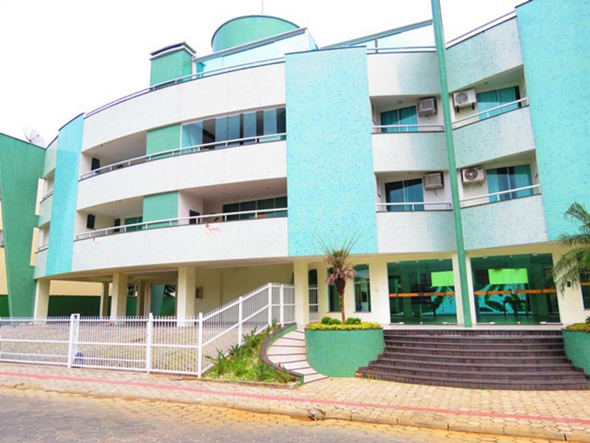 Apartamento Encantador, com piscina no Condomínio - B&B Bombinhas