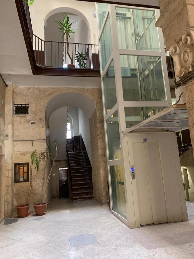 Palazzo dei tabacchi - Ferienwohnung Bari