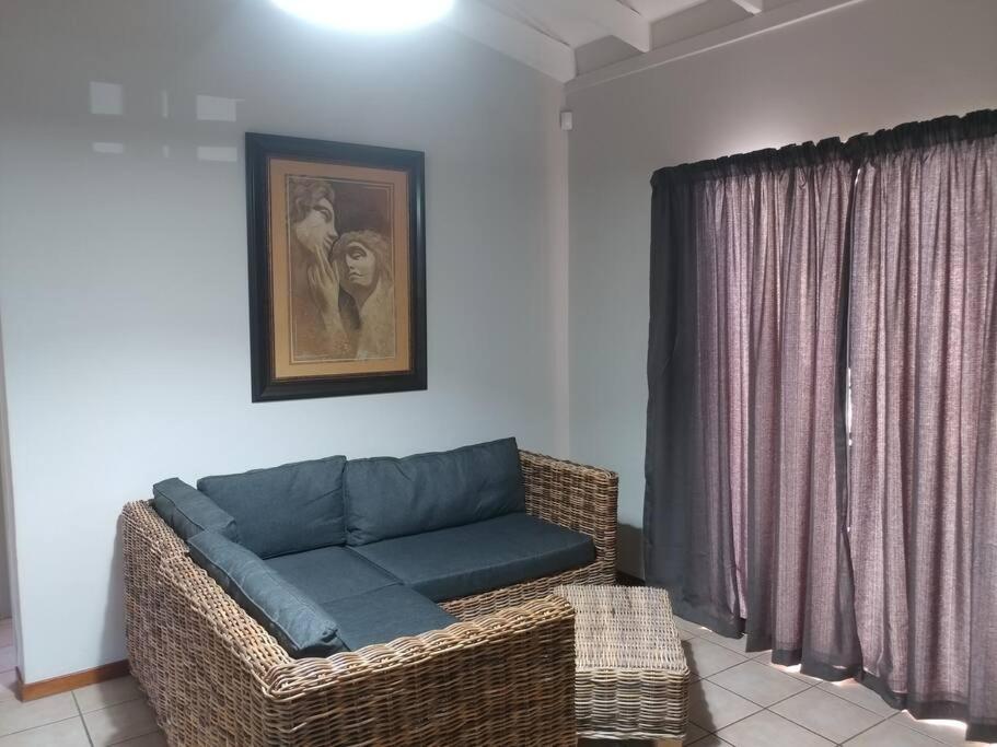 Ebeneezer Self-Catering Guesthouse in the Lowveld - B&B Sabie