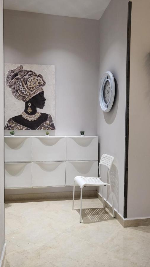 Charming new large luxurious apartment. - B&B Tangier