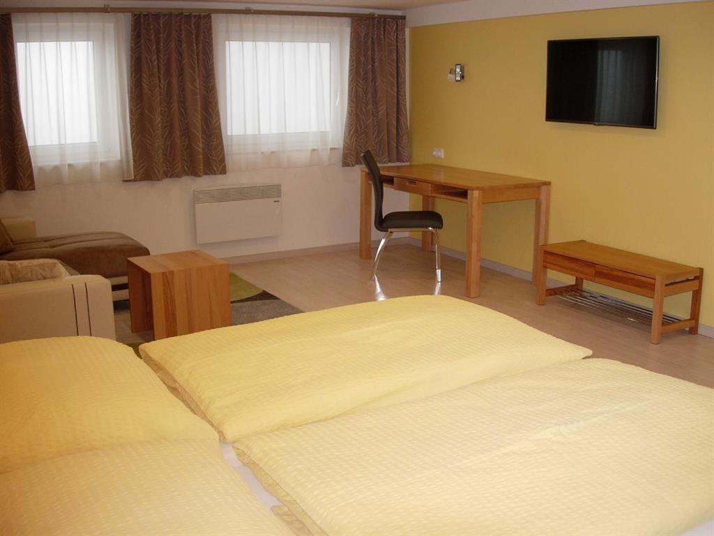 Appartamento con 2 Camere da Letto e con Doccia