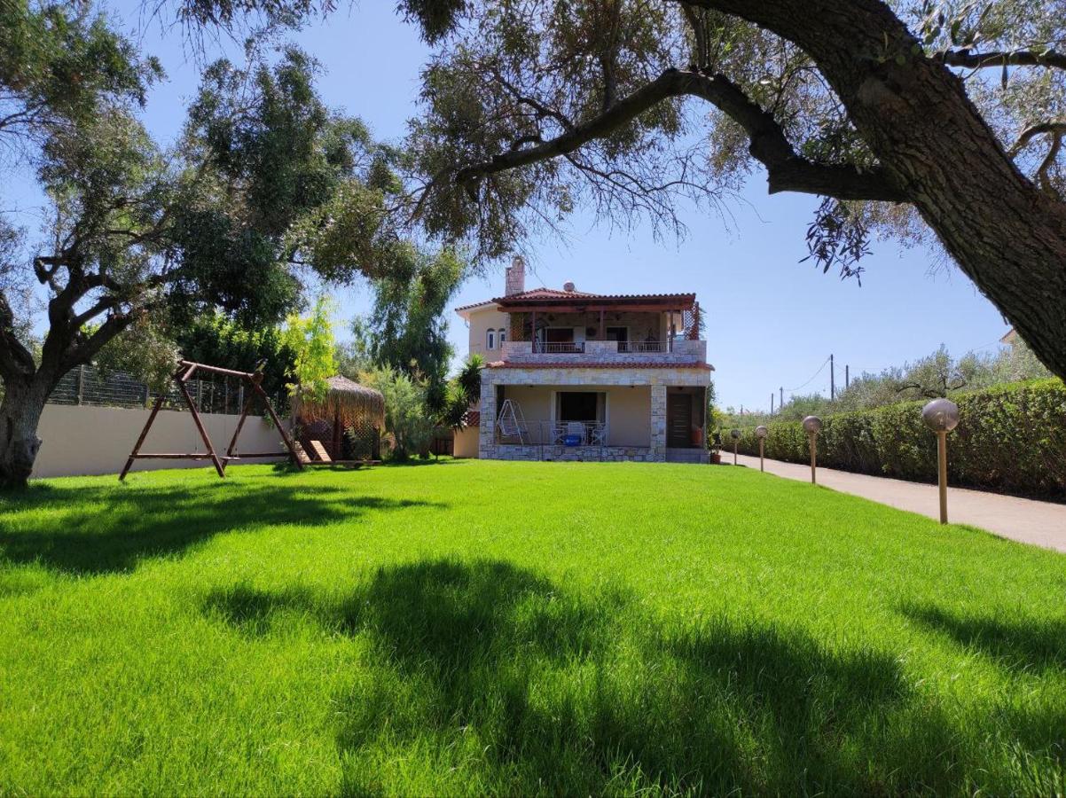 George's family friendly maisonette with great exterior - B&B