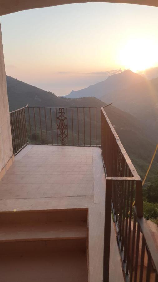 Appartamento "Al Borgo Antico" - B&B Aieta