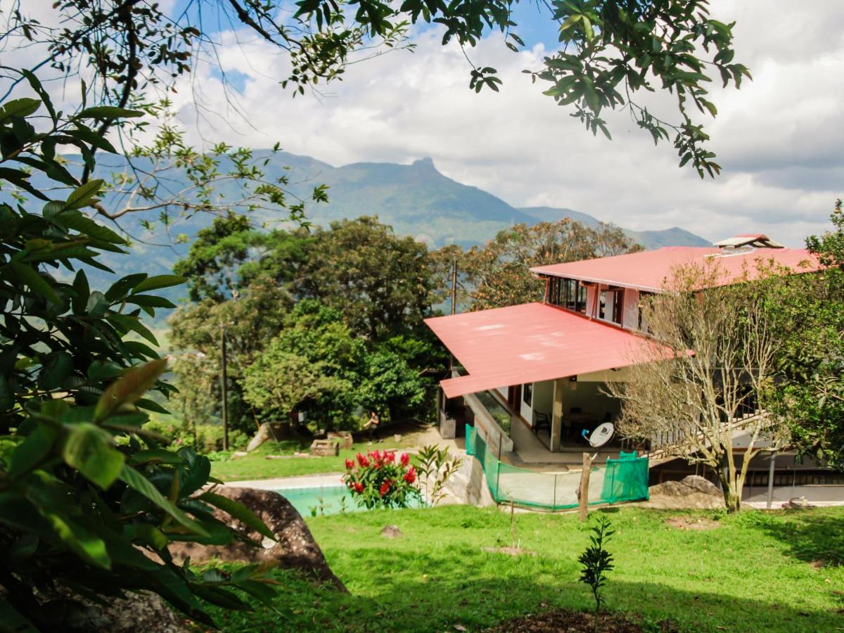 FINCA HOTEL CURIBAY - B&B