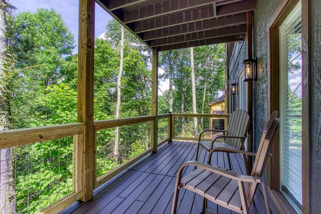 Smoky Vista Retreat - B&B Sevierville
