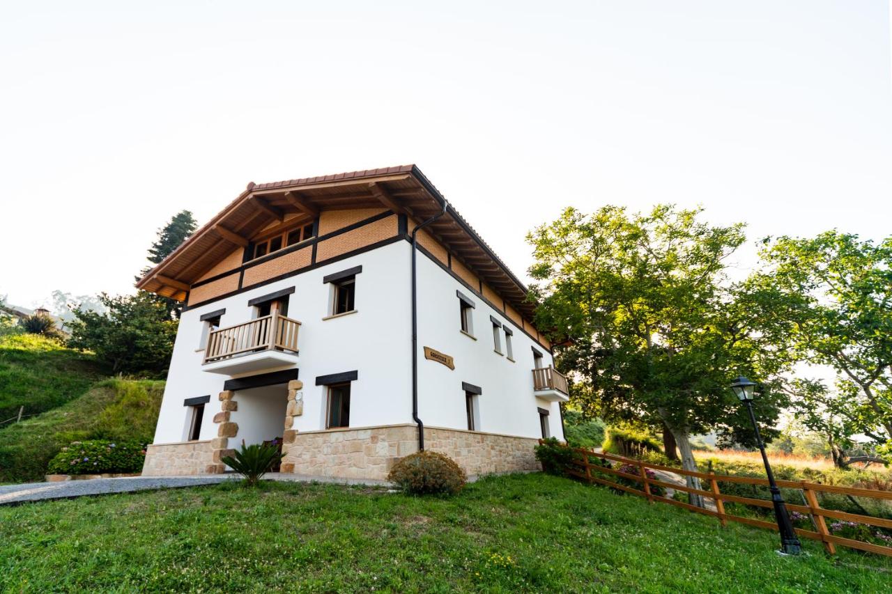 LAGA SURF Villa - B&B Ibarrangelu