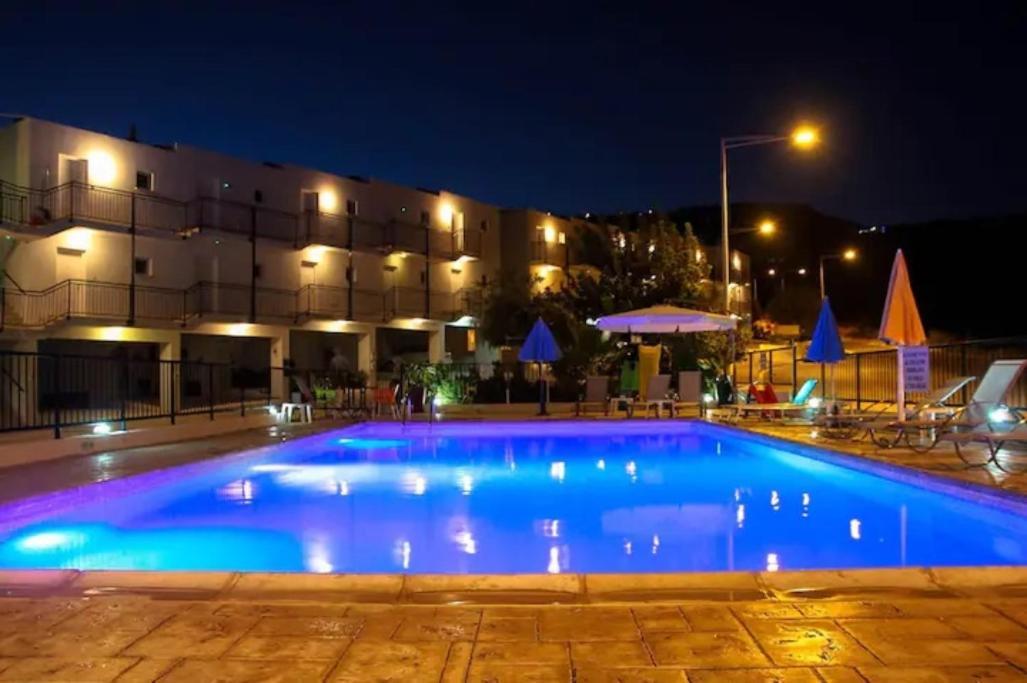 Panoramic Holidays - Standard 34 - Ferienwohnung Pégeia