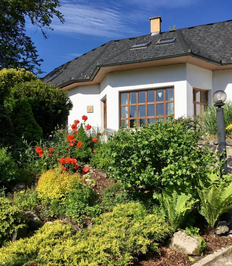 B&B Česká Lípa - Apartmán U památného stromu v podkroví - Bed and Breakfast Česká Lípa