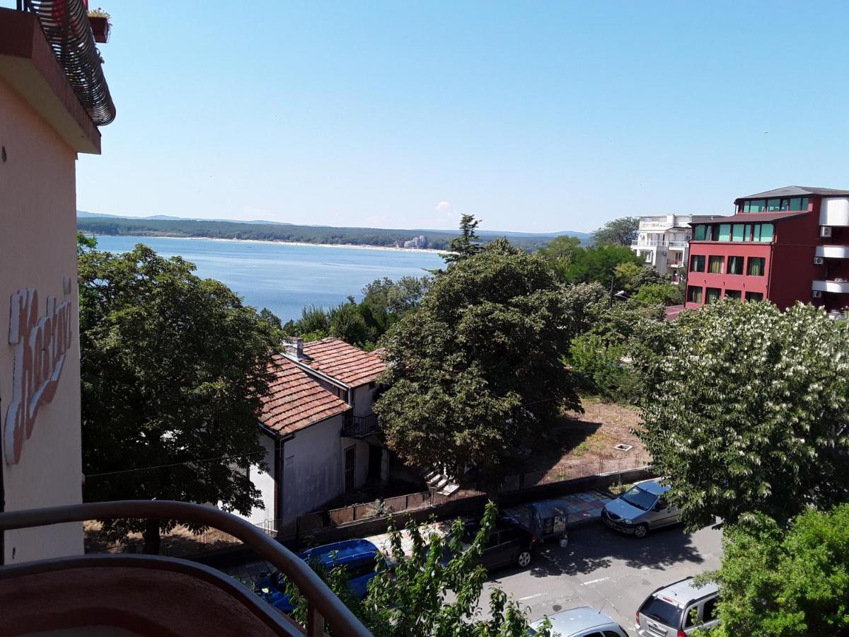 Camera Familiare con Vista Mare Laterale