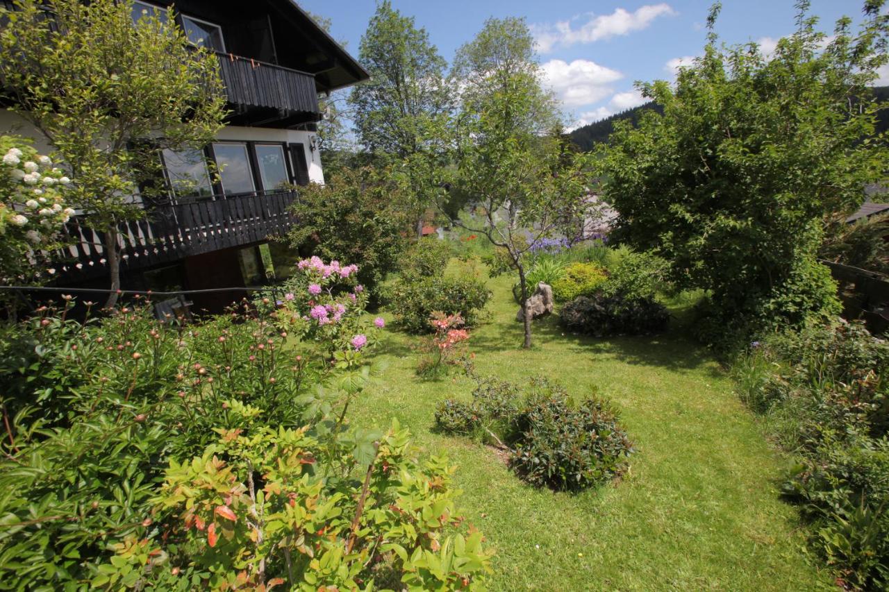 Haus Buron - B&B Titisee-Neustadt