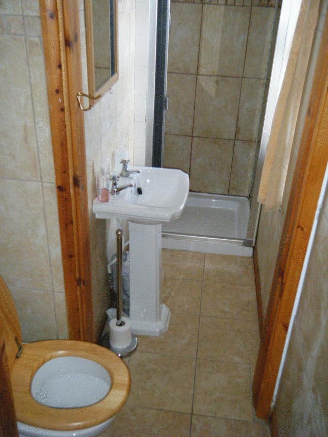 One-Bedroom Cottage (3 Adults)