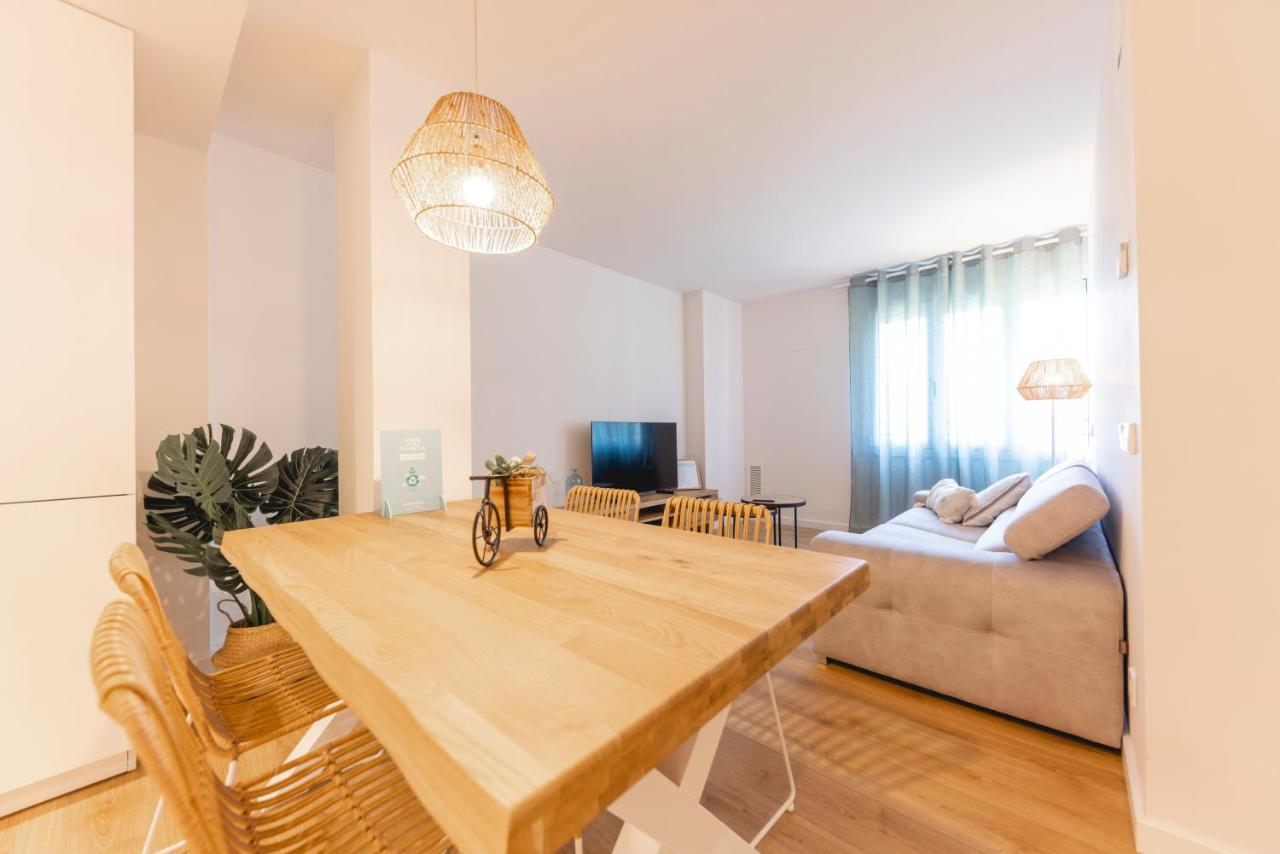 B&B Girona - Bravissimo Sirenes, 2-bedroom apartment - Bed and Breakfast Girona