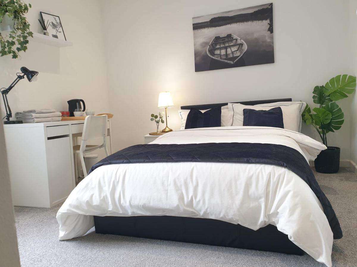 Double Room with Shared Bathroom