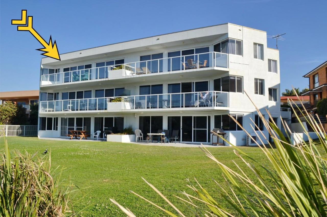 Ocean Shores Apartment 17 - Bring you own linen. - B&B South West Rocks