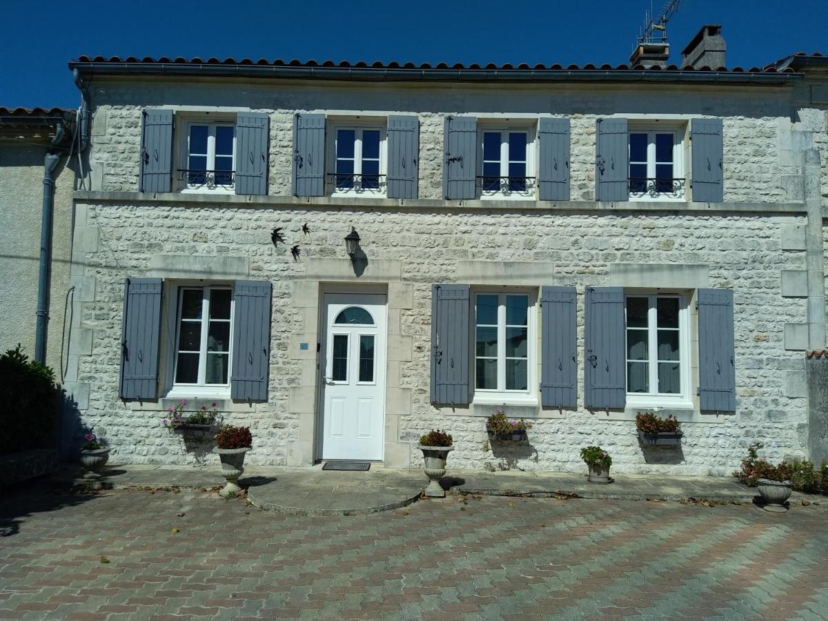 Gîte climatisé les hirondelles - B&B