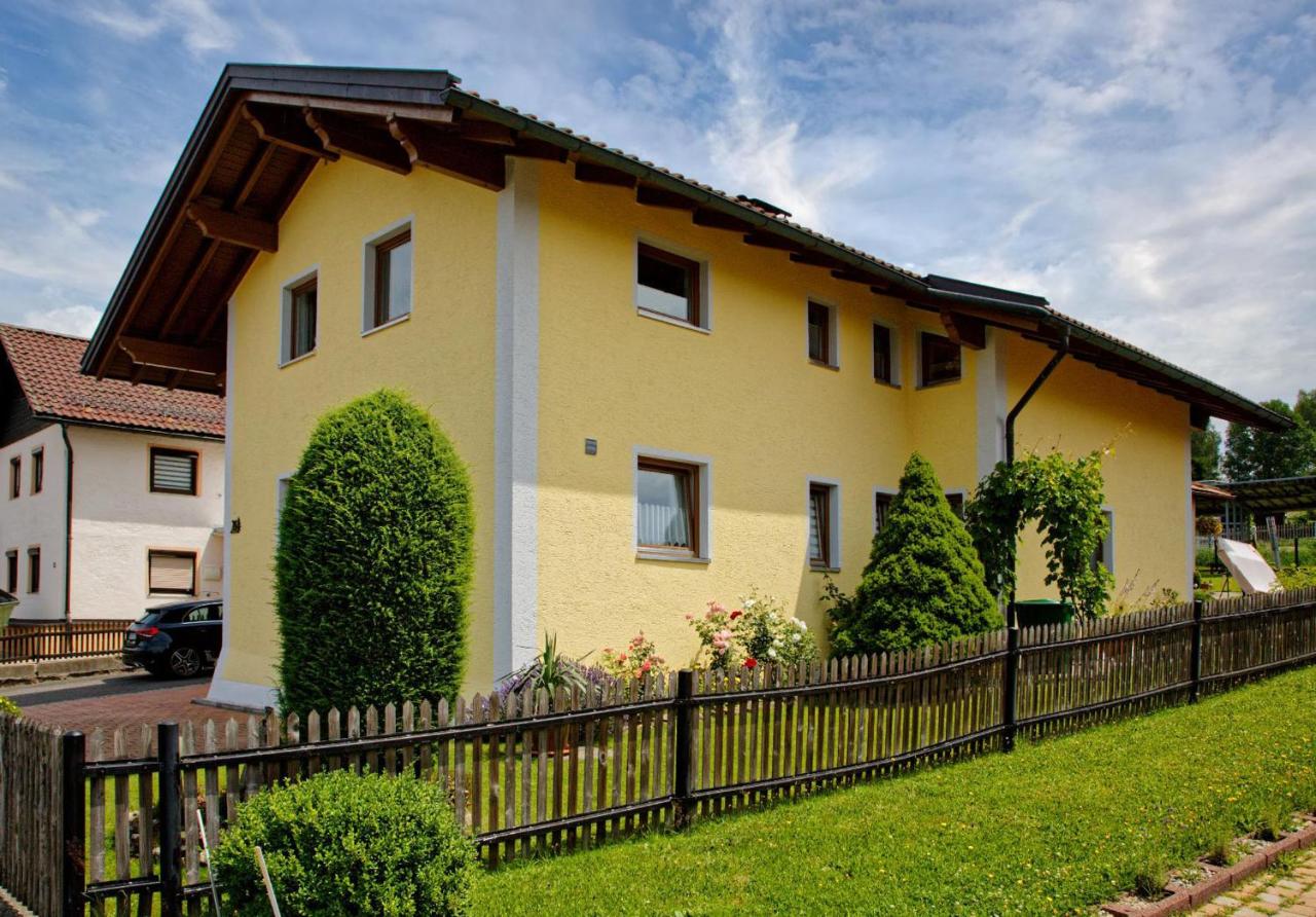 B&B Zwiesel - Ferienwohnung Kollmaier - Bed and Breakfast Zwiesel