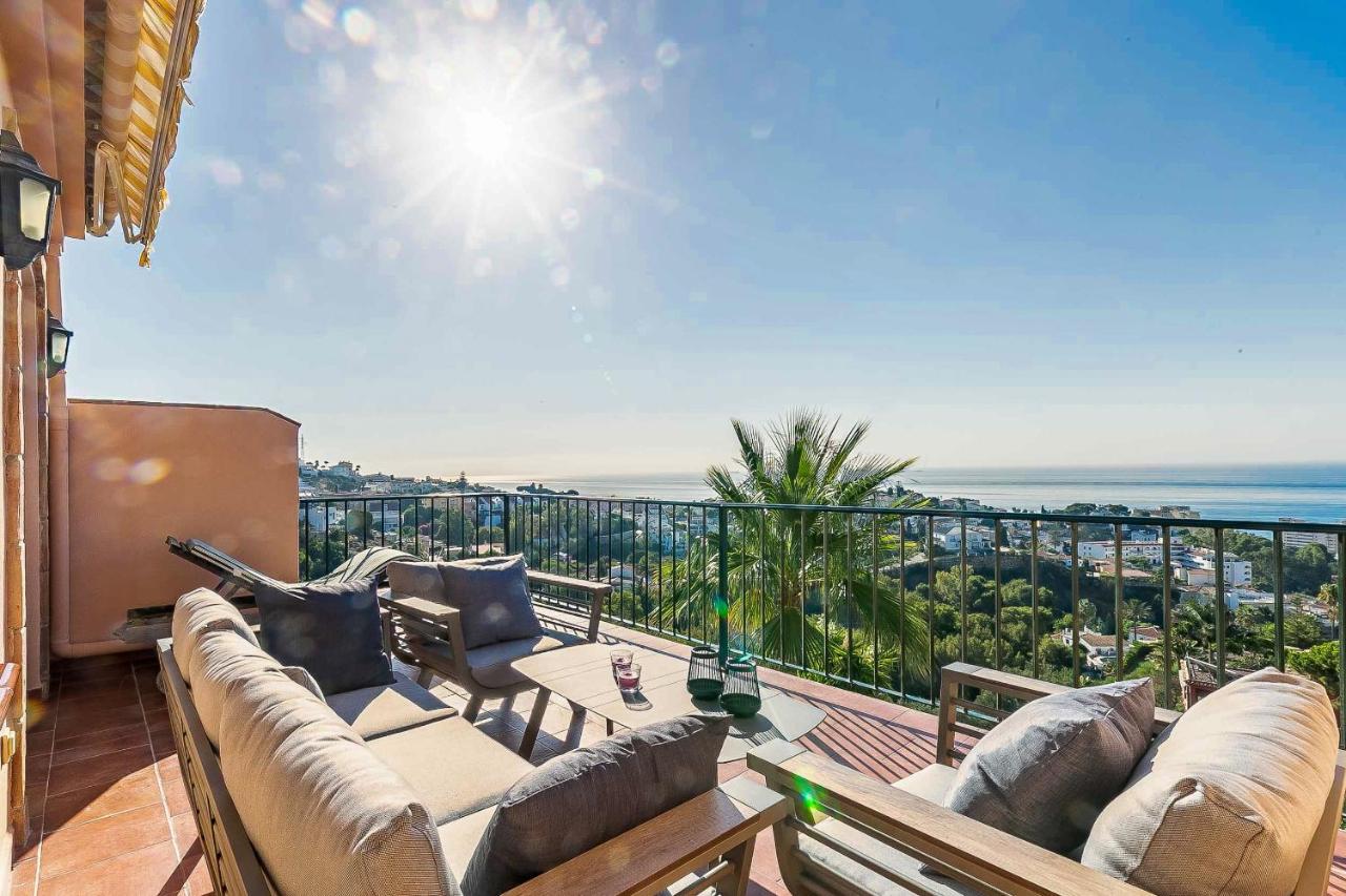 77-Townhouse With Stunning Views in Fuengirola! - B&B