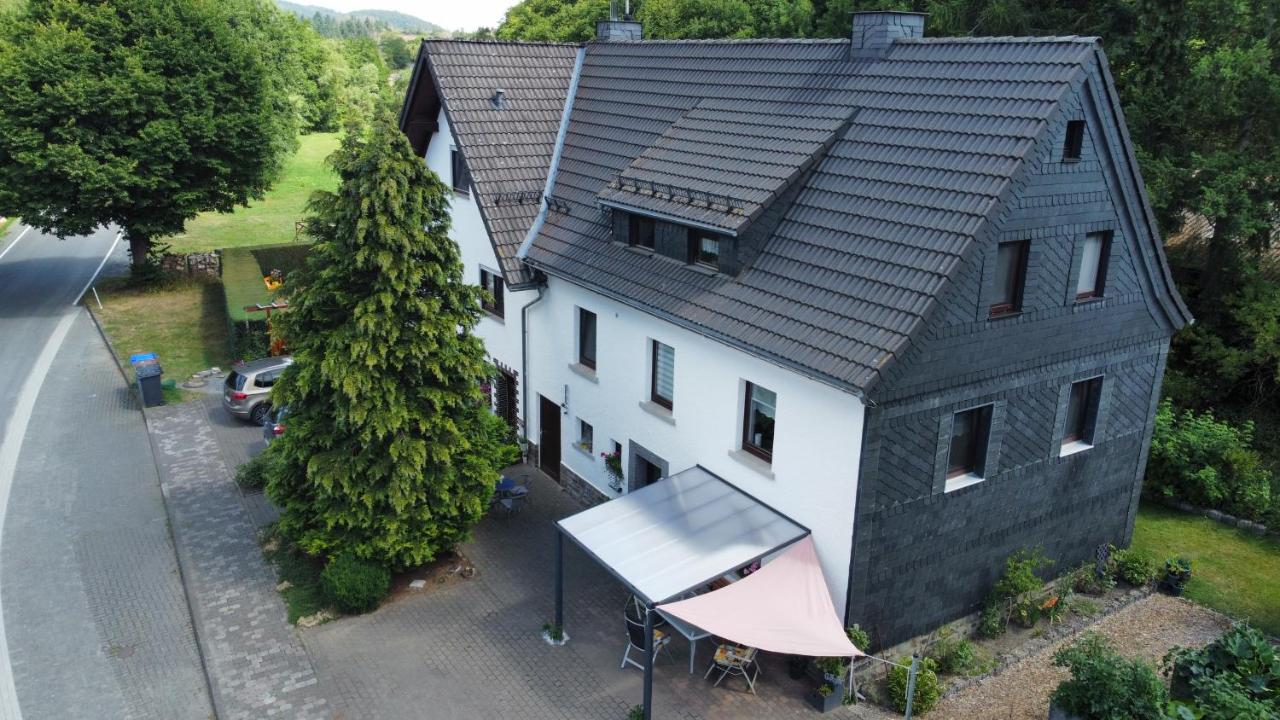 Fewo Lindenhof - B&B Hatzfeld