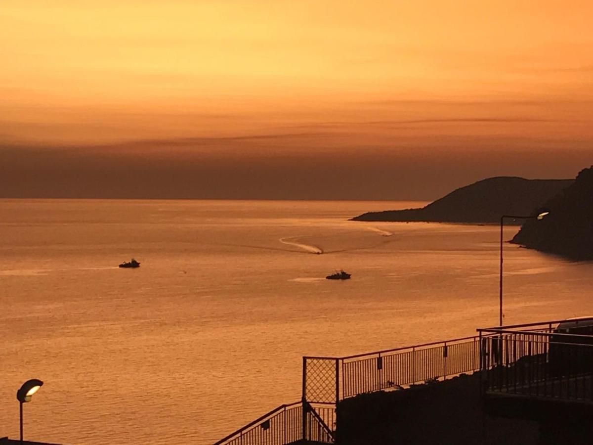 Appartamento a pochi minuti da Acciaroli sul mare - B&B