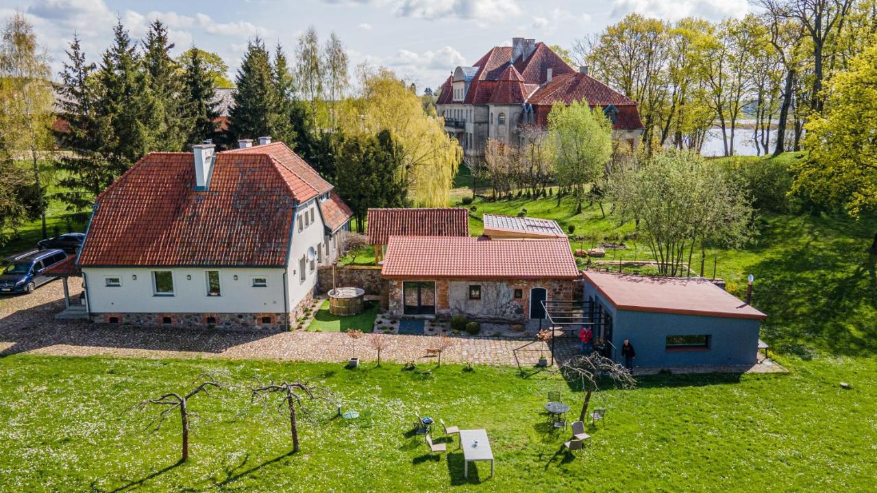 Dom Ogrodnika - Bed and Breakfast Biała Olecka
