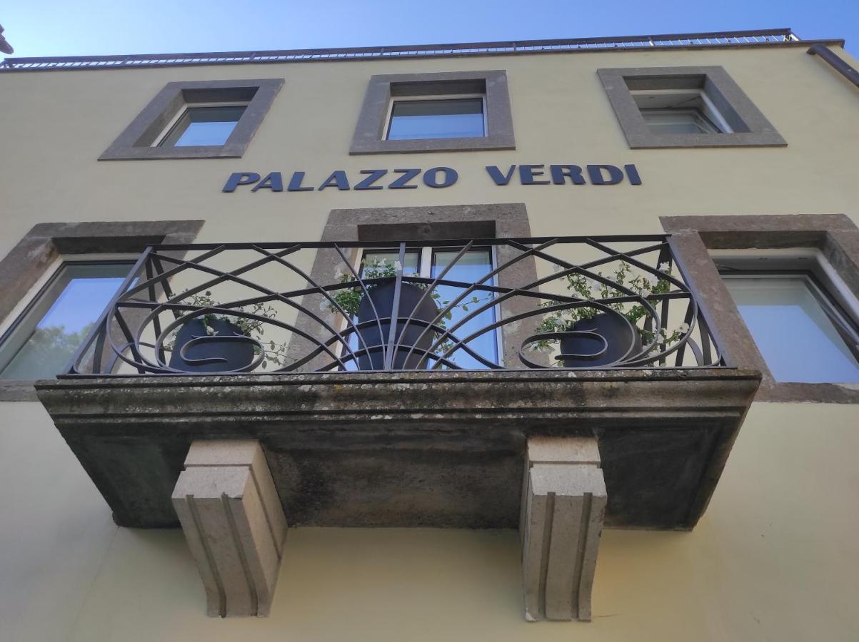 Palazzo Verdi Holiday Viterbo - B&B Viterbo