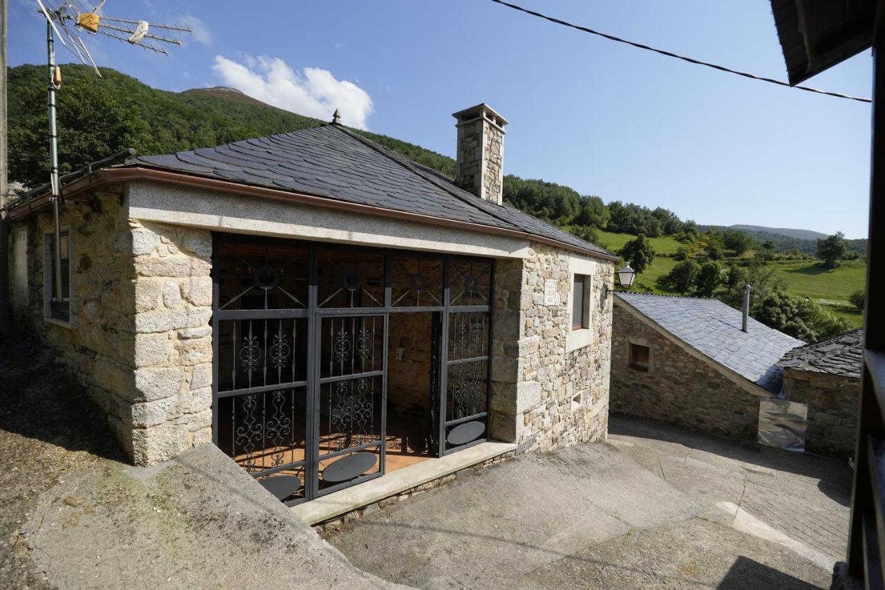 Vivienda Uso Turístico As Quintas - B&B Suarbol