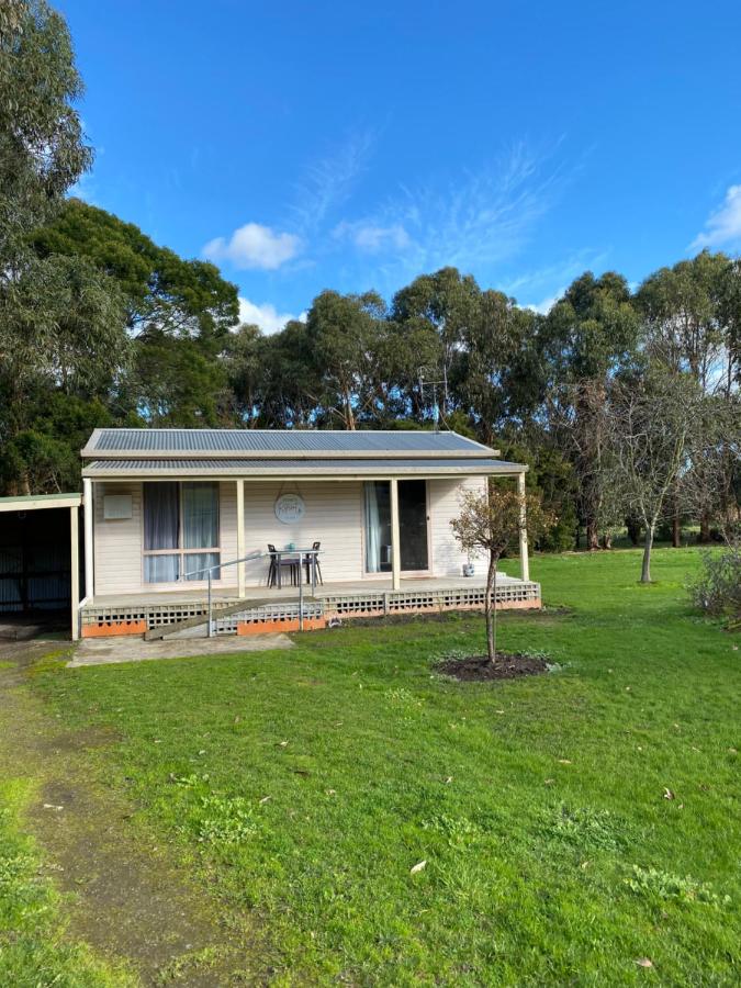 B&B Cobden - Richo’s Retreat, 1 bed unit near Great Ocean Road - Bed and Breakfast Cobden