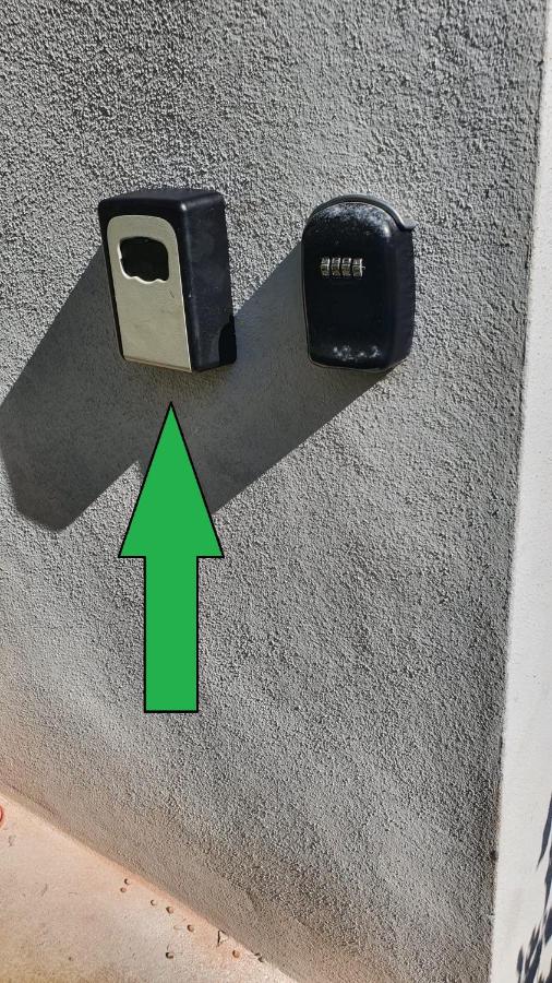 Apartamento Torre Bona - Seafront, 10 meters from the beach! - Ferienwohnung Son Servera