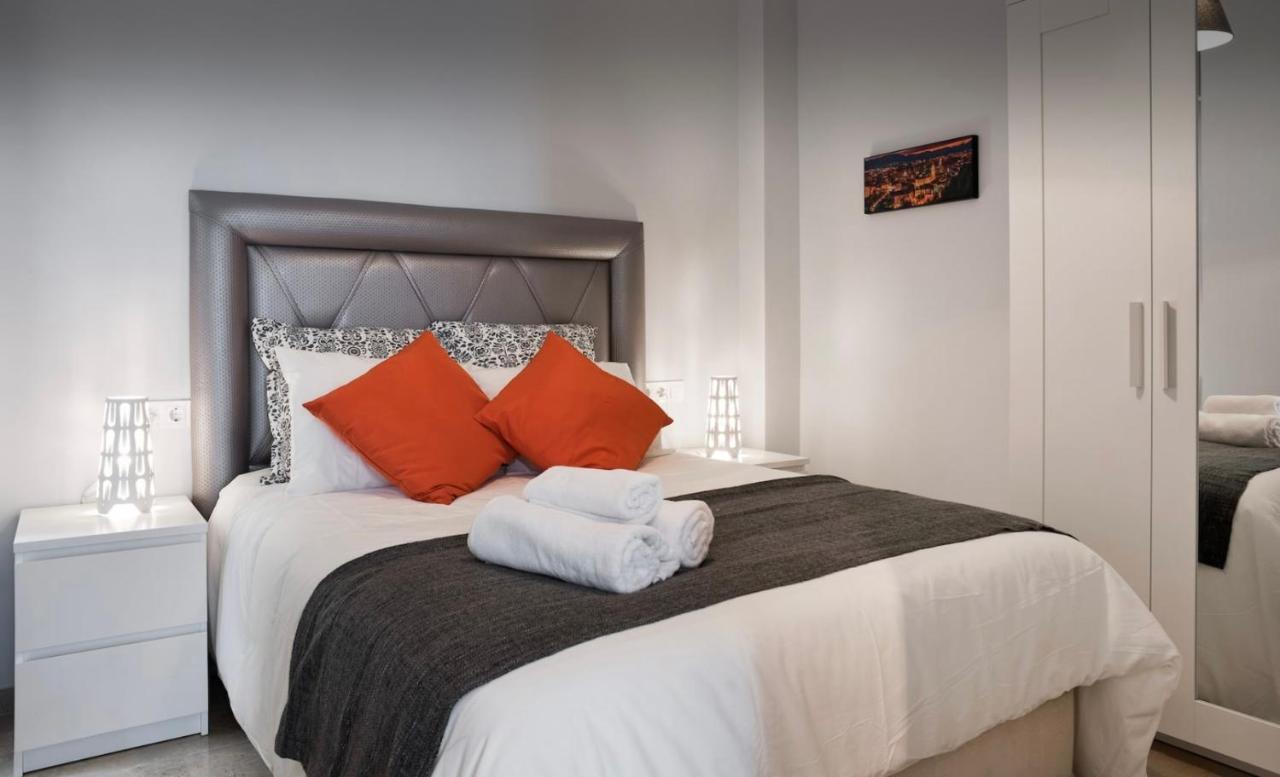 MALAGUETA BEACH HOUSE - B&B Málaga