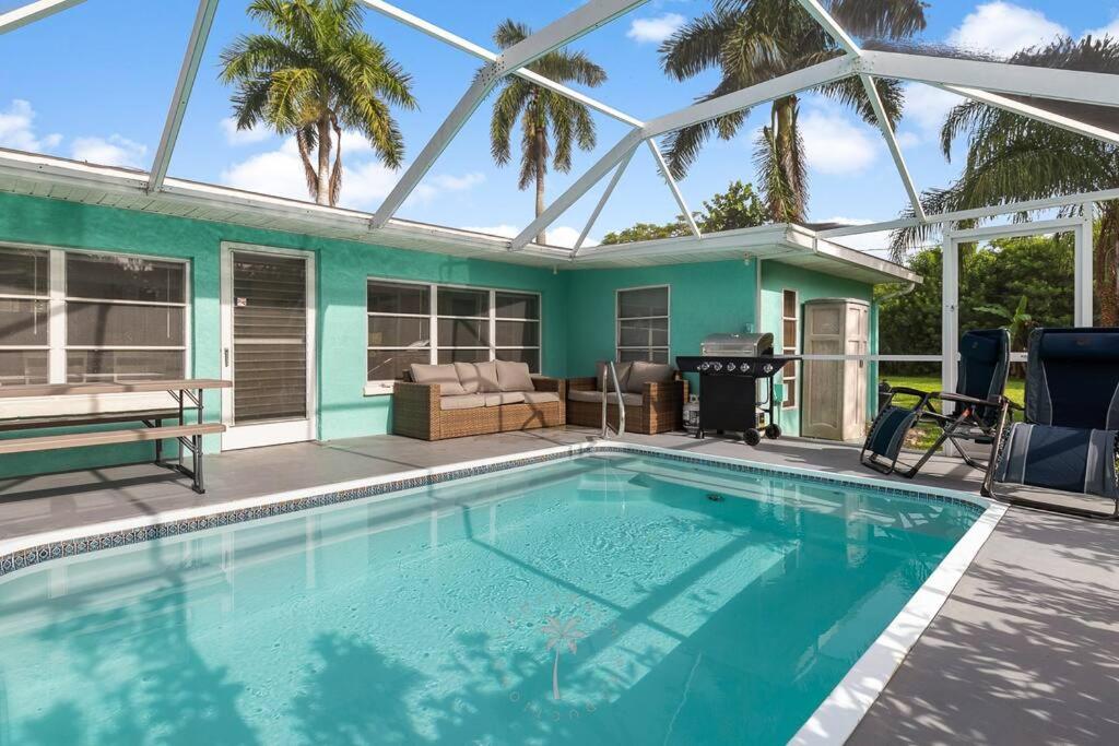 B&B Punta Gorda - Relaxing 4 bedroom home with Pool - Bed and Breakfast Punta Gorda