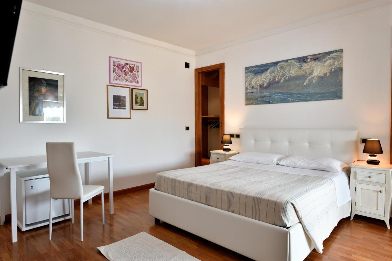 King Suite with Balcony