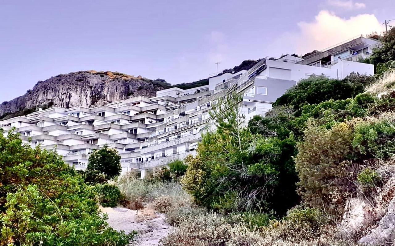 Axenic Oasis - Panoramic Ocean View, 2 Bedrooms, 2 Bathrooms, New Redesign - B&B