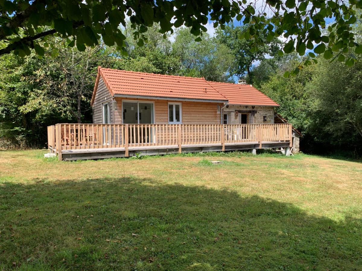 Petite maison Conjat - B&B