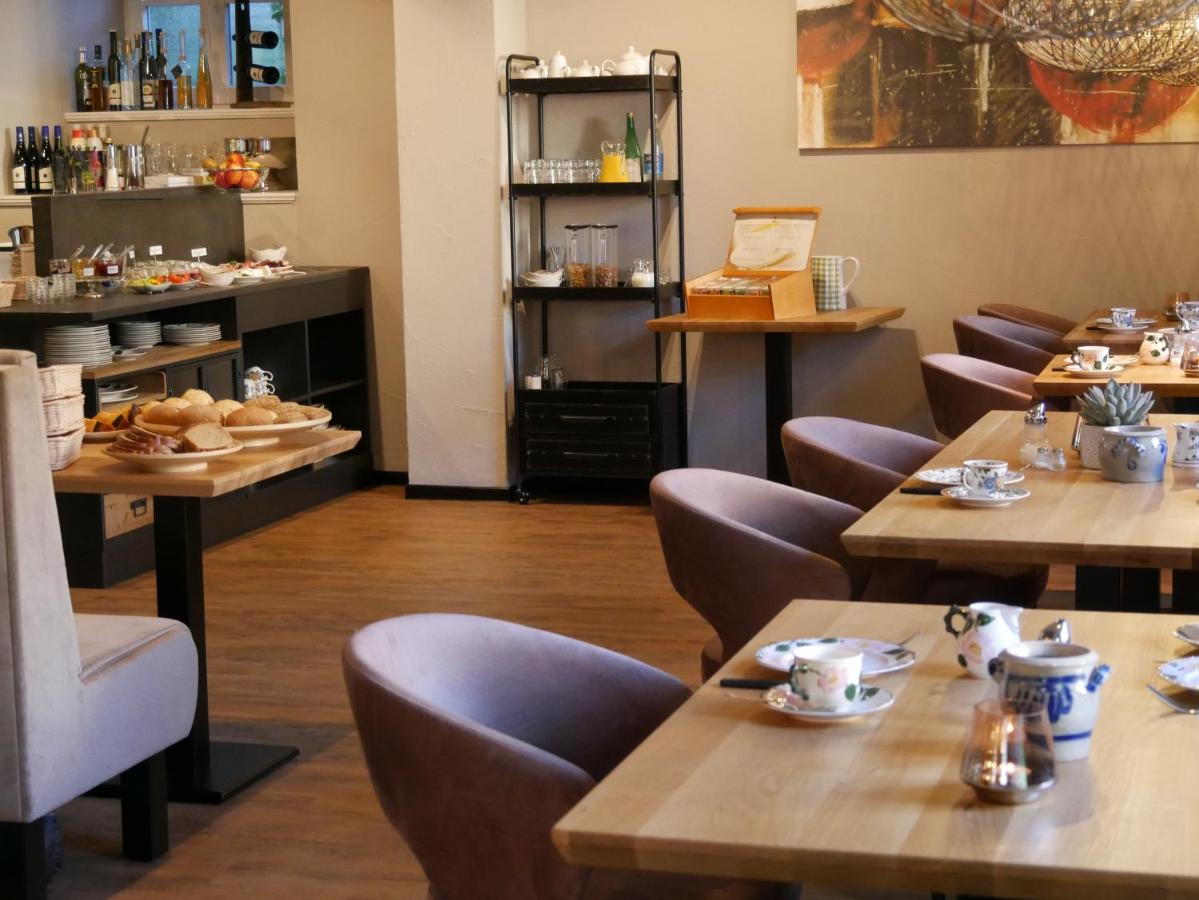 Warsberger Weinhof - Hotel & Weinwirtschaft - B&B Neumagen-Dhron