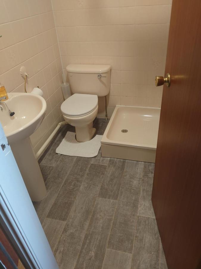 Single Room with Shower