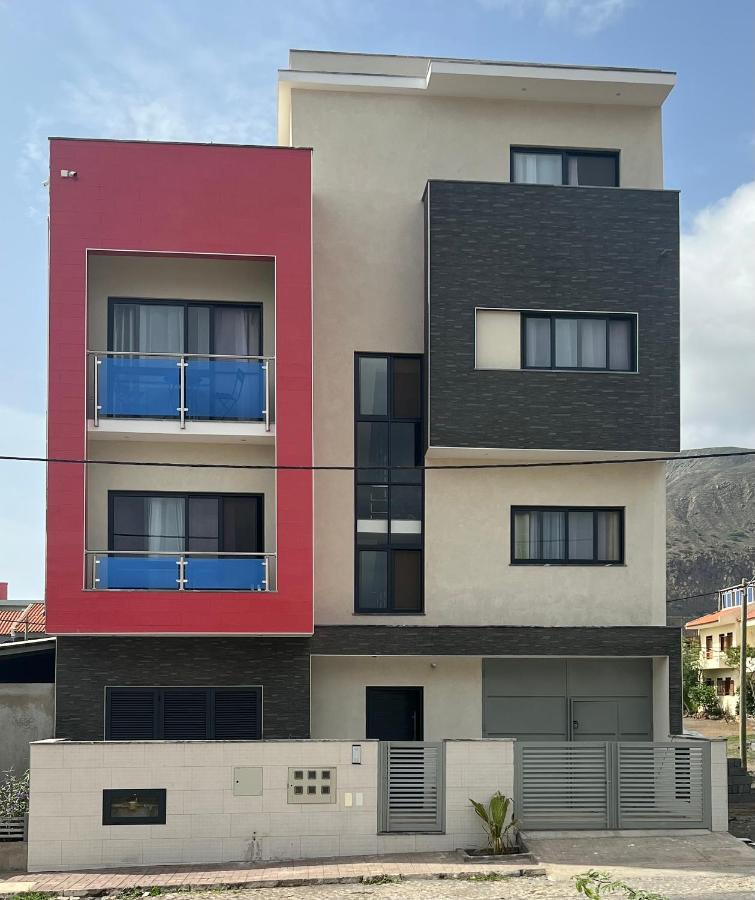 Tarrafal Guest House - Ferienwohnung Tarrafal