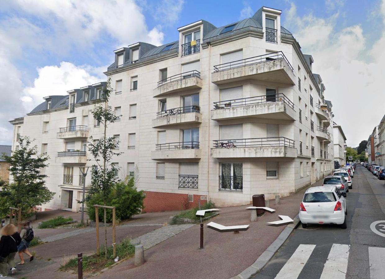 Le Garden Studio avec terrasse et parking centre ville - B&B