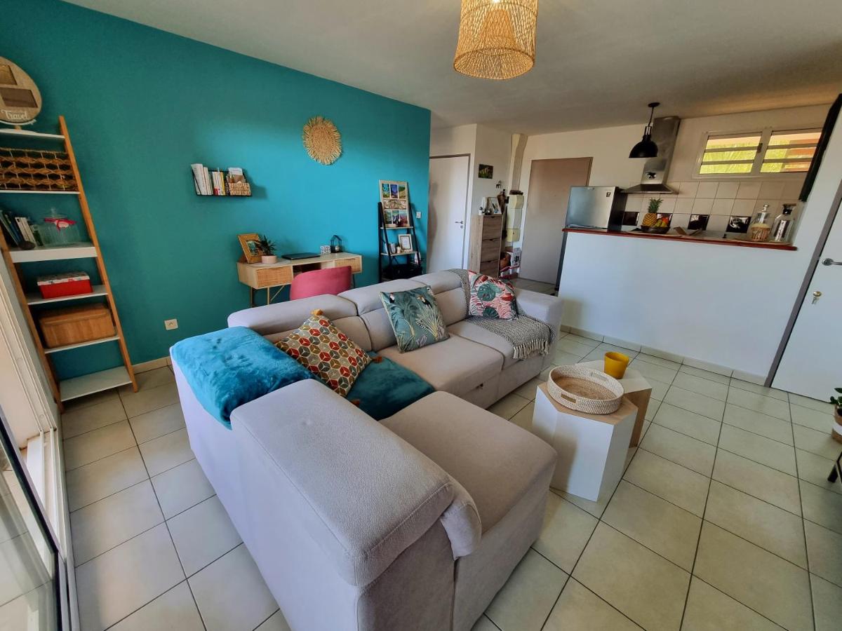 La Vita Bella, Superbe Apt T2 récent de 46m2 à St Gilles l'Eperon à 8min des plages - Chambres d'hôtes Saint-Gilles les Hauts
