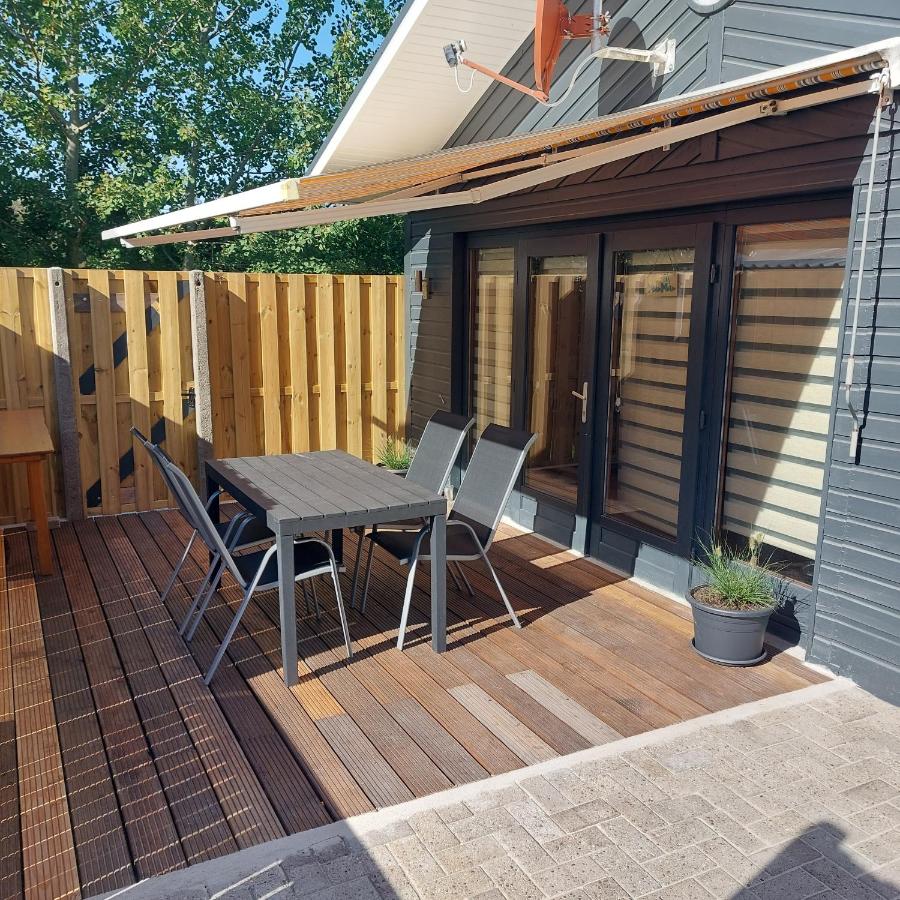 Villa Carmen - Ferienwohnung Halbemond