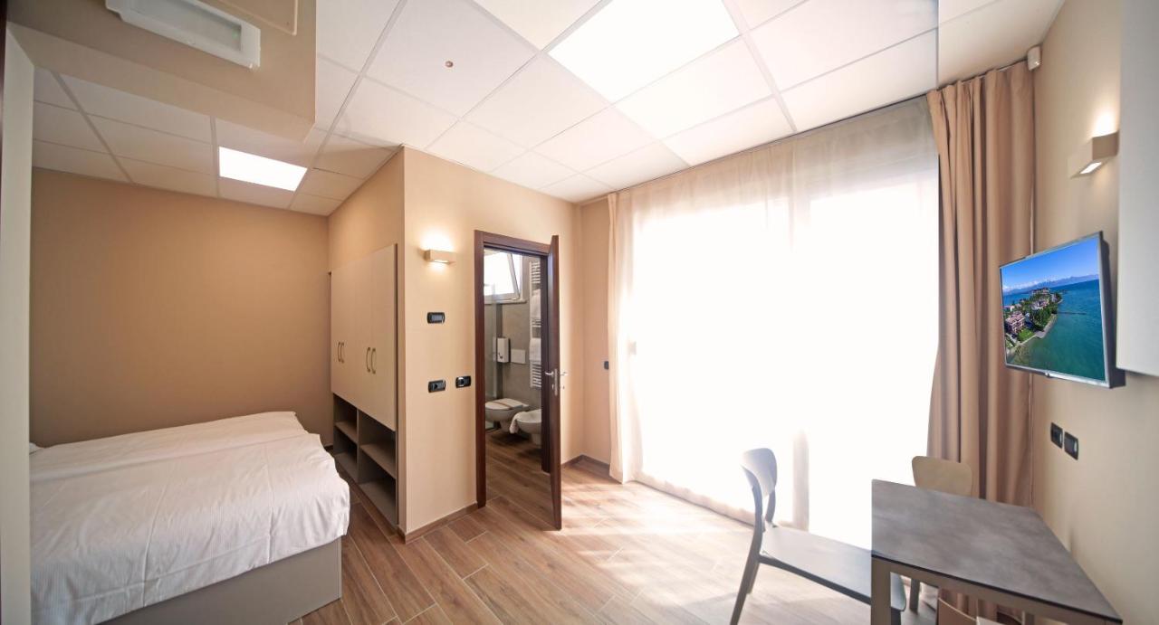 Classic Studio mit seitlichem Seeblick 