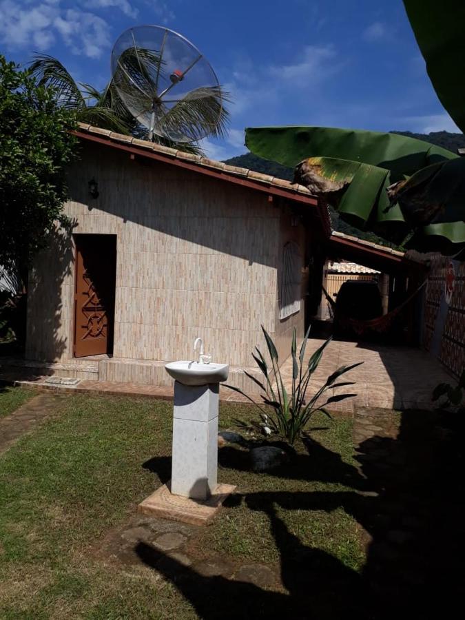 Casa em Ubatuba para 15 hóspedes - B&B