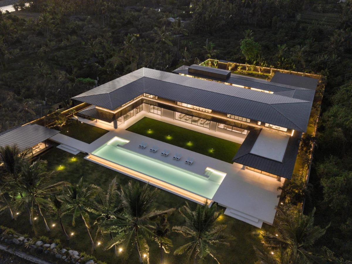 Saba Estate Luxury Villa Bali - B&B