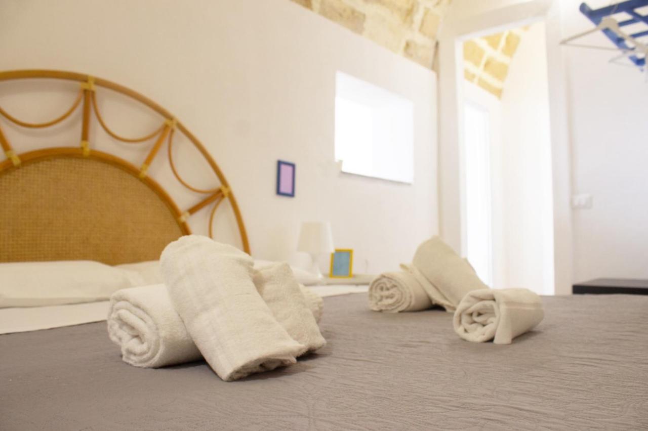 Terrasini 2000 Home Holidays - B&B
