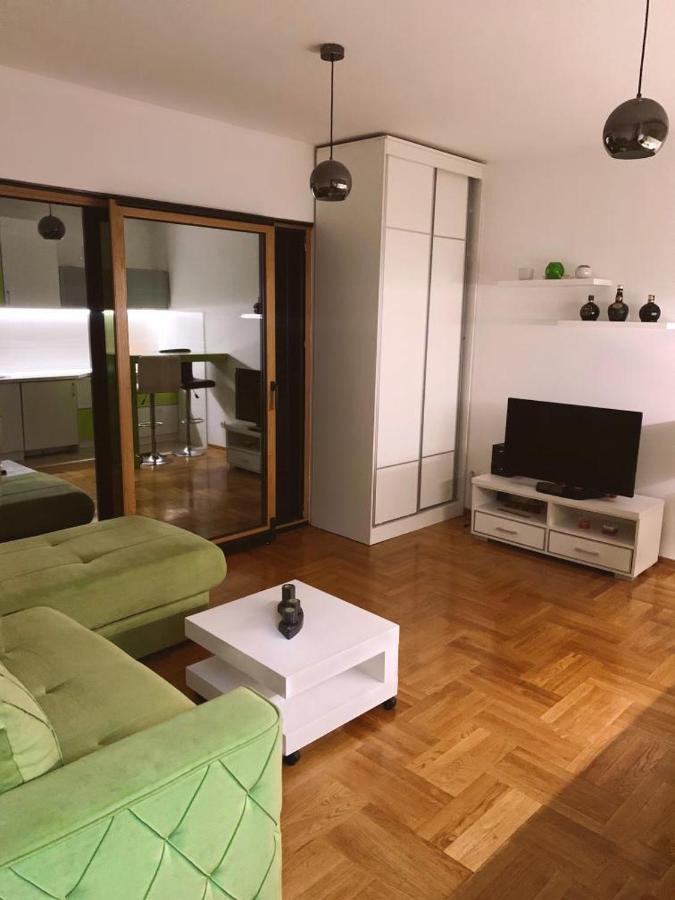 Green Apartment - Ferienwohnung Herceg Novi