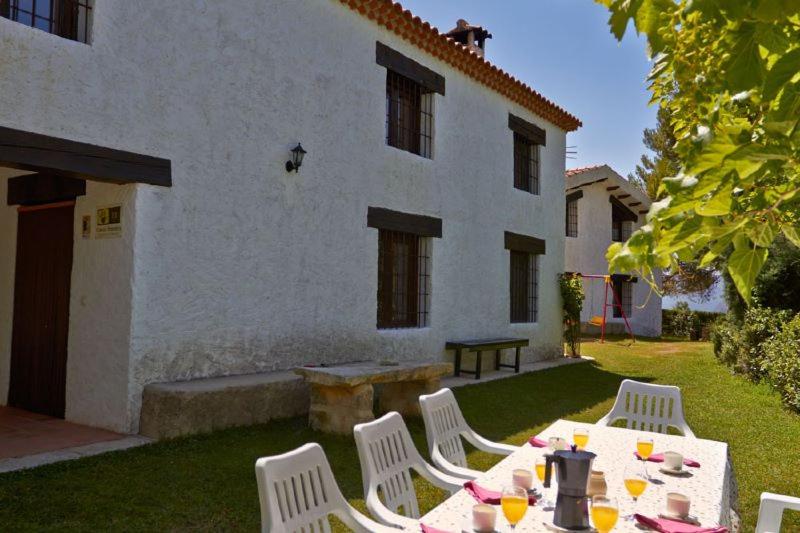 Casas rurales Camaretas - B&B Yeste