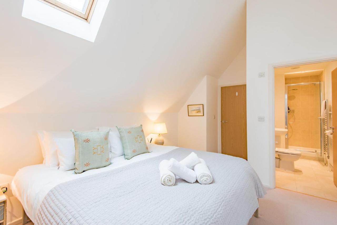 The Loft at Emperor Court by Bloom Stays - Bed and Breakfast